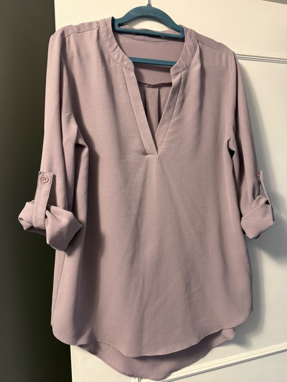 Women’s Mauve V-Neck Blouse Suzy Shier